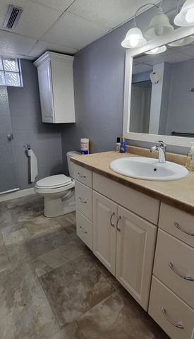 3853 91st Avenue SE, Jamestown, ND 58401