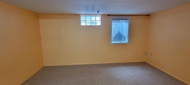 3853 91st Avenue SE, Jamestown, ND 58401