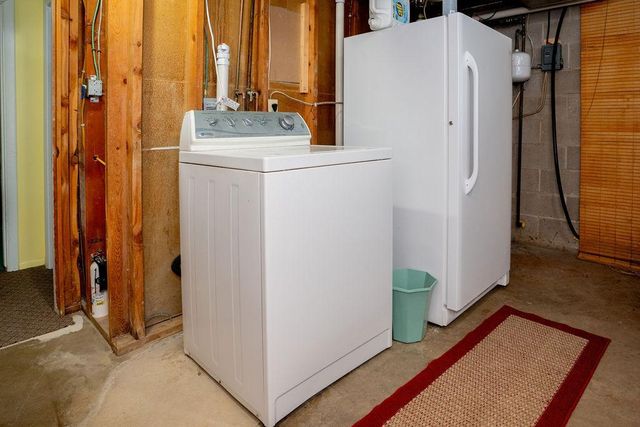 3853 91st Avenue SE, Jamestown, ND 58401