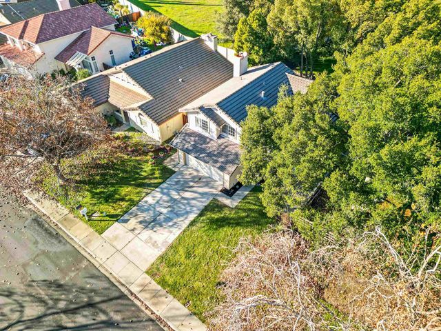 349 Oak Glen Dr, Oakley, CA 94561