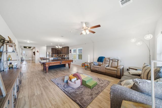 5322 New Iberia Lane, Dickinson, TX 77539