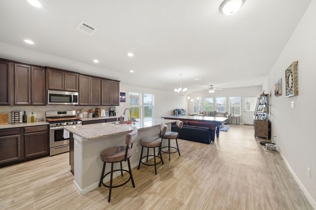 5322 New Iberia Lane, Dickinson, TX 77539