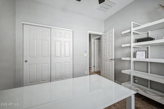 524 W HARWELL Road, Phoenix, AZ 85041