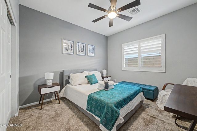 524 W HARWELL Road, Phoenix, AZ 85041