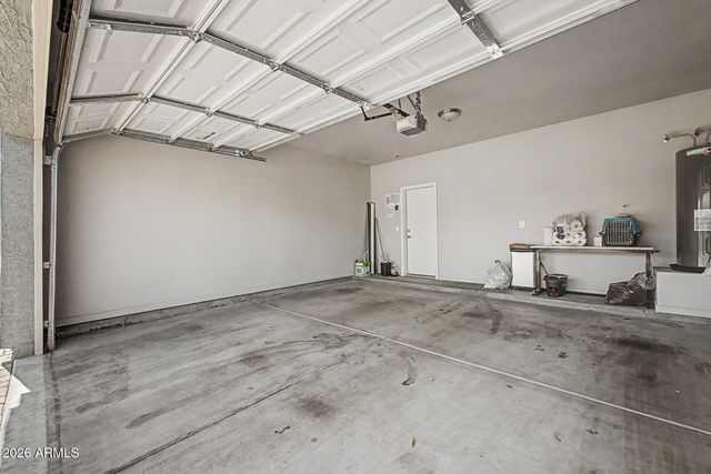 524 W HARWELL Road, Phoenix, AZ 85041