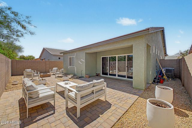 524 W HARWELL Road, Phoenix, AZ 85041
