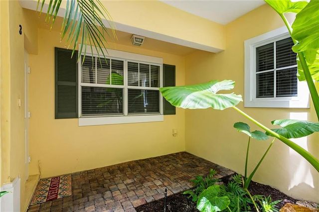 708 SE 15TH Street 3, Fort Lauderdale, FL 33316