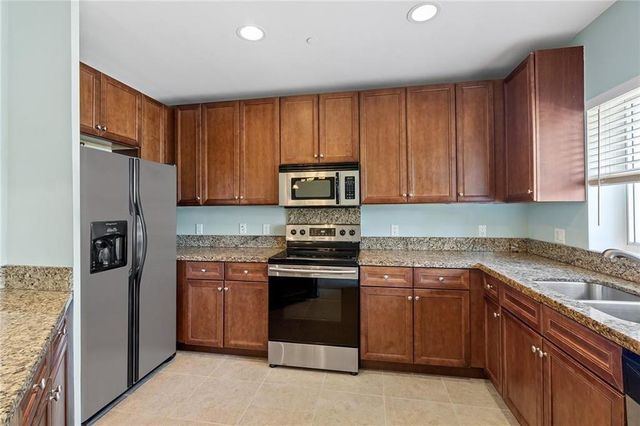 708 SE 15TH Street 3, Fort Lauderdale, FL 33316