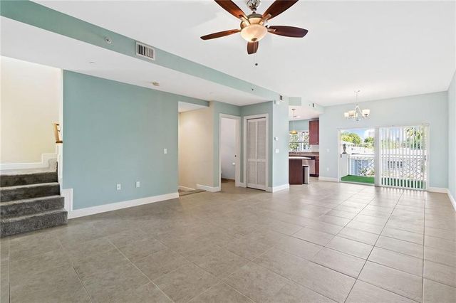 708 SE 15TH Street 3, Fort Lauderdale, FL 33316