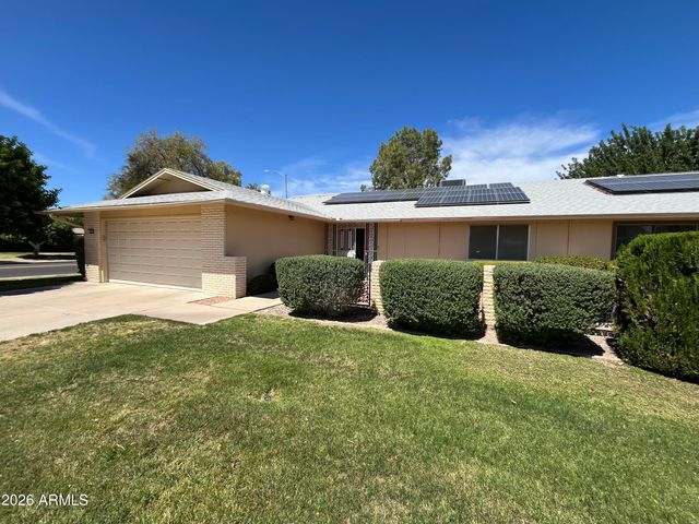 17652 N DEL WEBB Boulevard, Sun City, AZ 85373