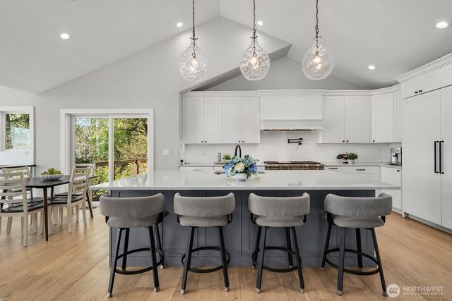 1650 204th Avenue NE, Sammamish, WA 98074