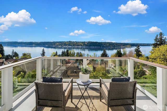 1650 204th Avenue NE, Sammamish, WA 98074
