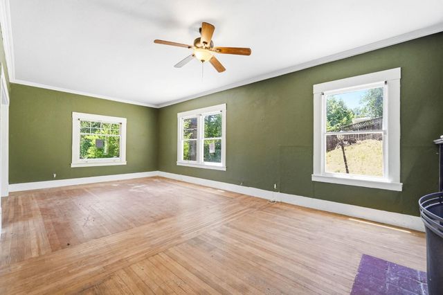 621 Bee St, Placerville, CA 95667