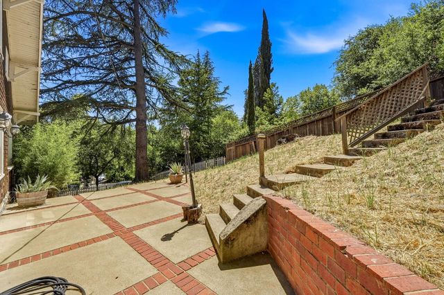 621 Bee St, Placerville, CA 95667