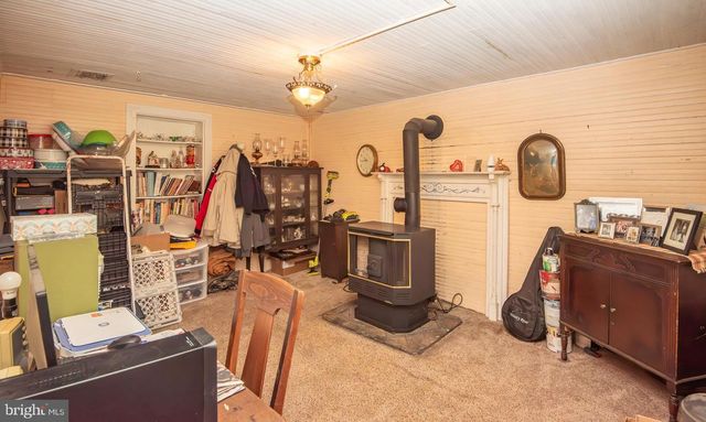 14735 MONTRESOR RD, Leesburg, VA 20176