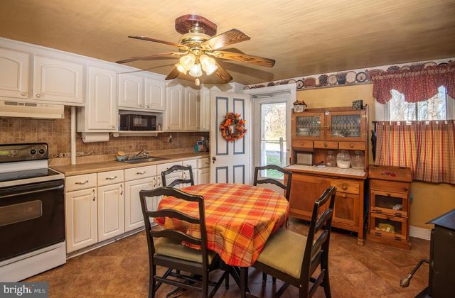 14735 MONTRESOR RD, Leesburg, VA 20176