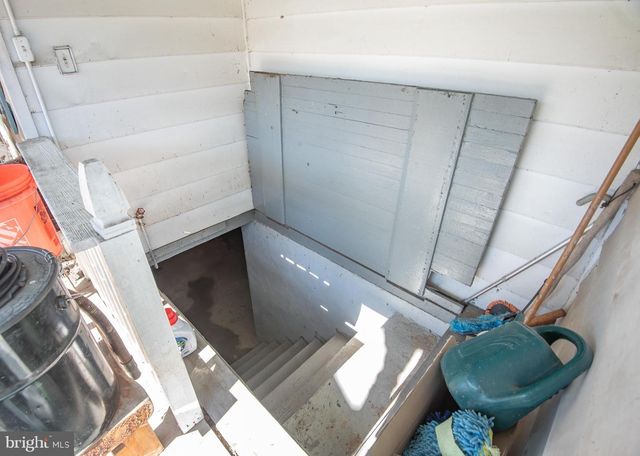 14735 MONTRESOR RD, Leesburg, VA 20176