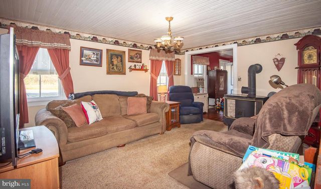 14735 MONTRESOR RD, Leesburg, VA 20176