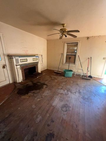 3112 GARDEN CITY BLVD, Roanoke, VA 24014