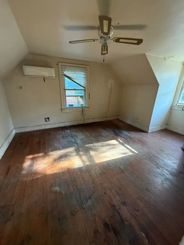 3112 GARDEN CITY BLVD, Roanoke, VA 24014