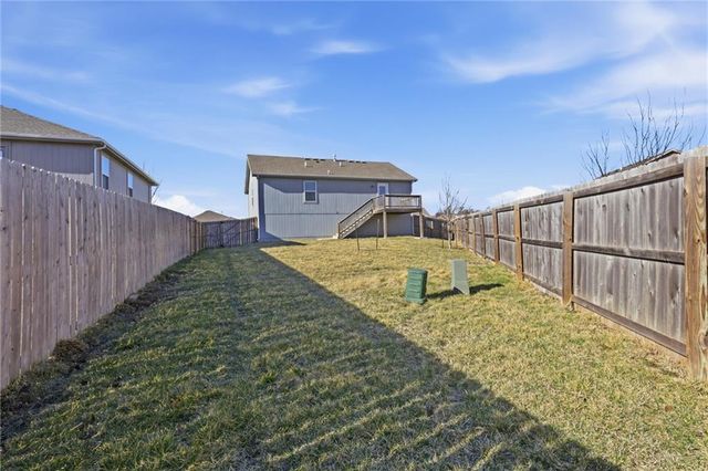 17189 S Pratt Street, Gardner, KS 66030