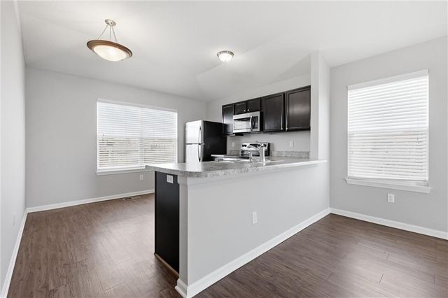 17189 S Pratt Street, Gardner, KS 66030