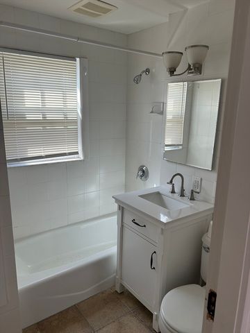 84 Boylston 84, Watertown, MA 02472