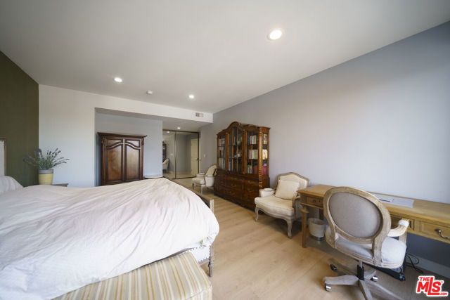 4460 Wilshire Boulevard 603, Los Angeles, CA 90010