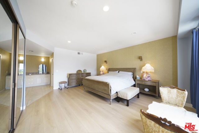 4460 Wilshire Boulevard 603, Los Angeles, CA 90010