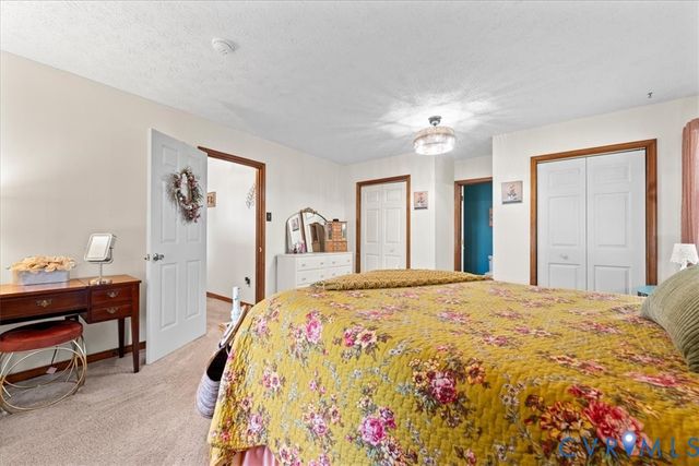 7106 Foxbernie Cir, Mechanicsville, VA 23111