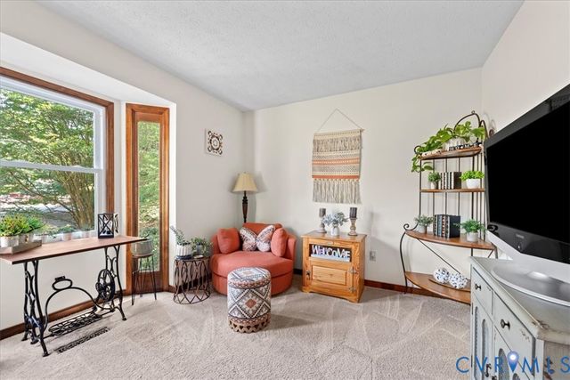7106 Foxbernie Cir, Mechanicsville, VA 23111