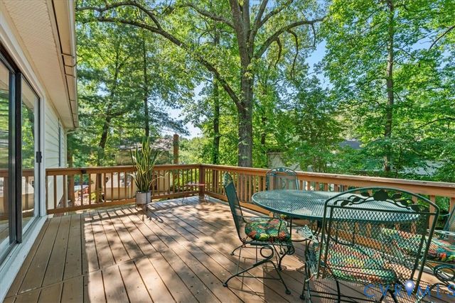 7106 Foxbernie Cir, Mechanicsville, VA 23111