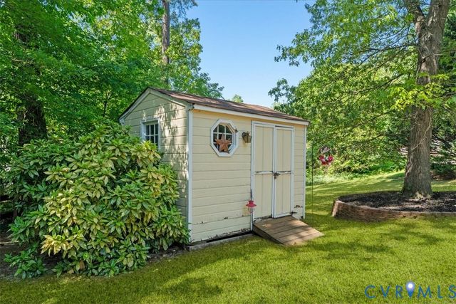 7106 Foxbernie Cir, Mechanicsville, VA 23111