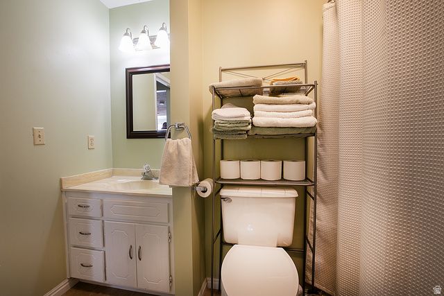 275 E PEACH LN, Bountiful, UT 84010