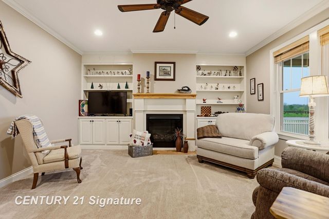 11056 Sarle Road, Freeland, MI 48623