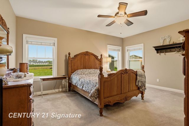 11056 Sarle Road, Freeland, MI 48623