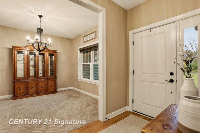 11056 Sarle Road, Freeland, MI 48623