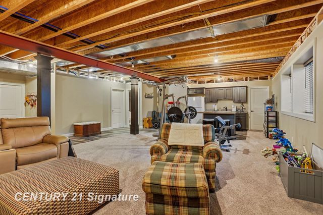 11056 Sarle Road, Freeland, MI 48623