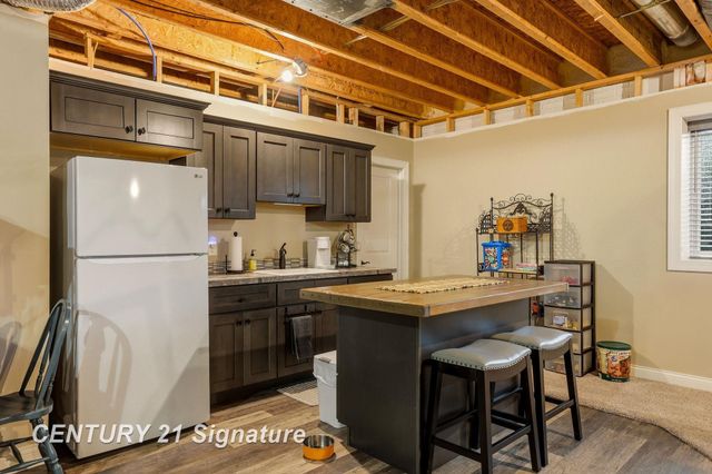 11056 Sarle Road, Freeland, MI 48623