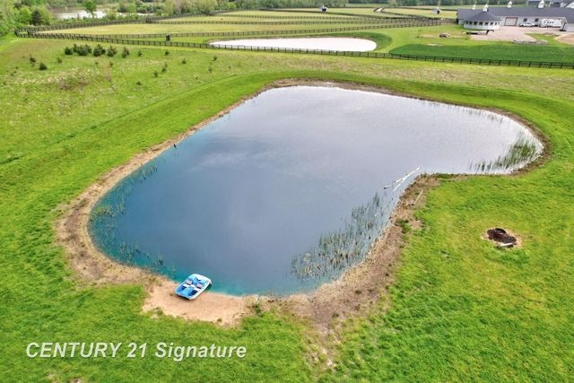 11056 Sarle Road, Freeland, MI 48623