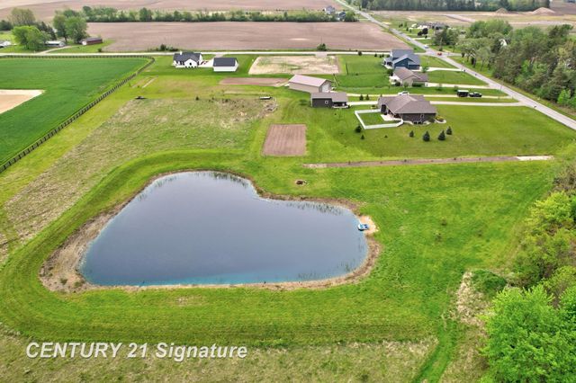 11056 Sarle Road, Freeland, MI 48623