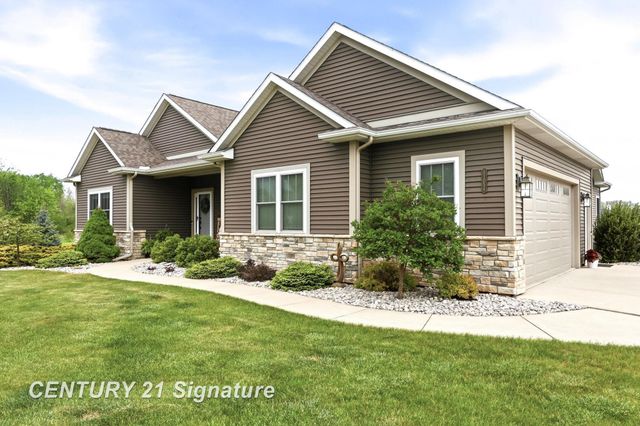 11056 Sarle Road, Freeland, MI 48623