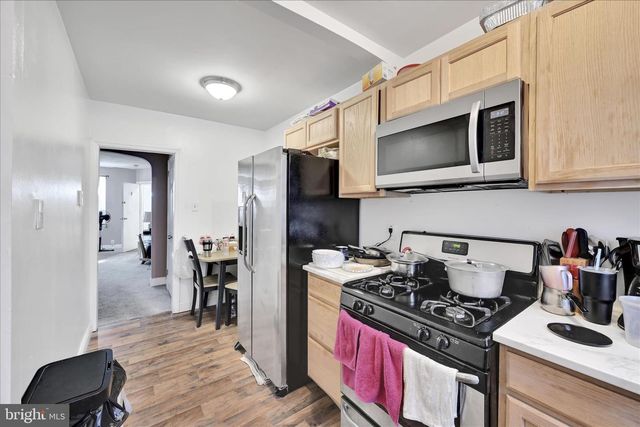 856 EATON RD, Drexel Hill, PA 19026