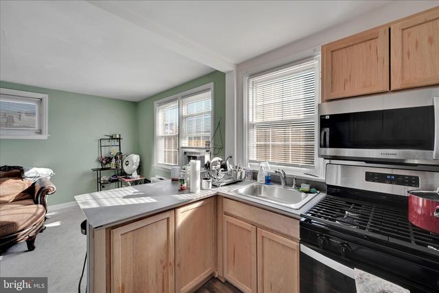 856 EATON RD, Drexel Hill, PA 19026