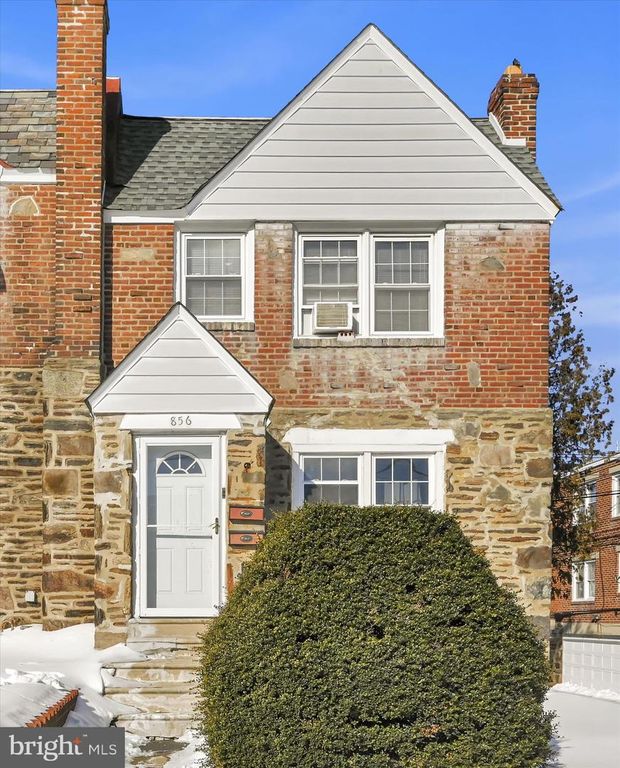 856 EATON RD, Drexel Hill, PA 19026