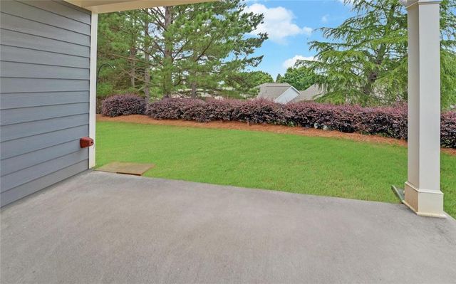 6218 Azalea Way, Hoschton, GA 30548
