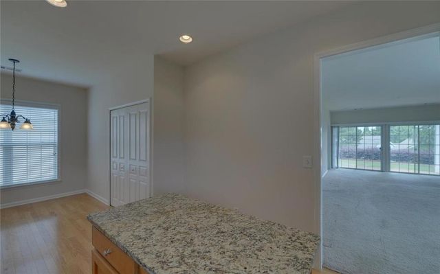 6218 Azalea Way, Hoschton, GA 30548