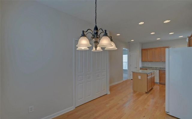 6218 Azalea Way, Hoschton, GA 30548