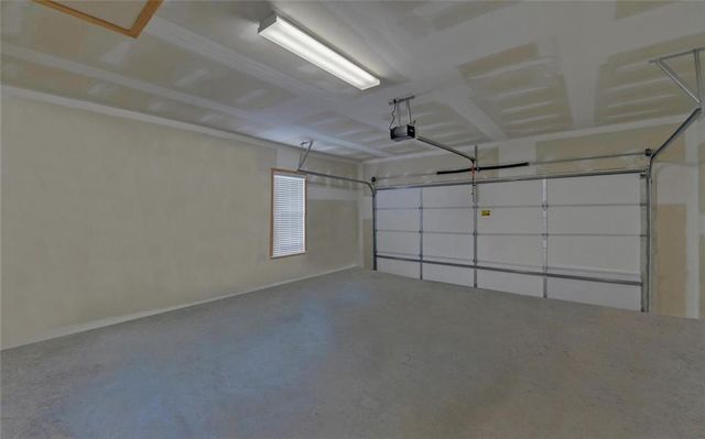 6218 Azalea Way, Hoschton, GA 30548