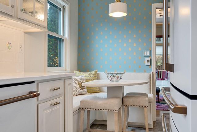 2707 Main STREET, La Crosse, WI 54601